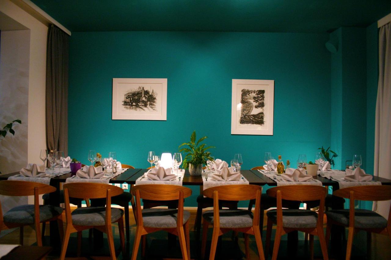 Azzurra Aparthotel