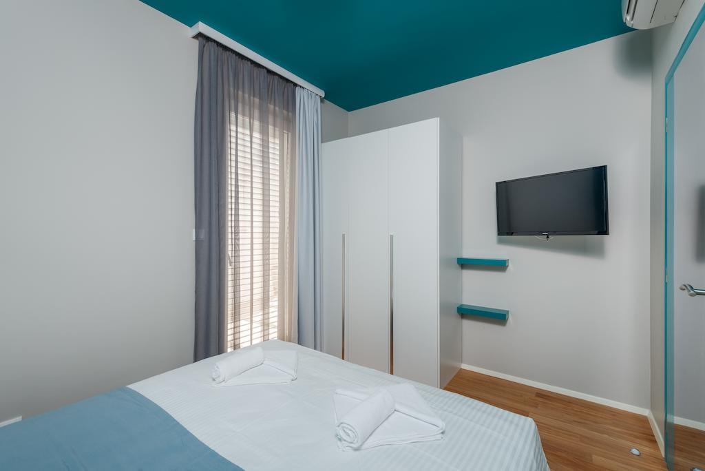 Azzurra Aparthotel