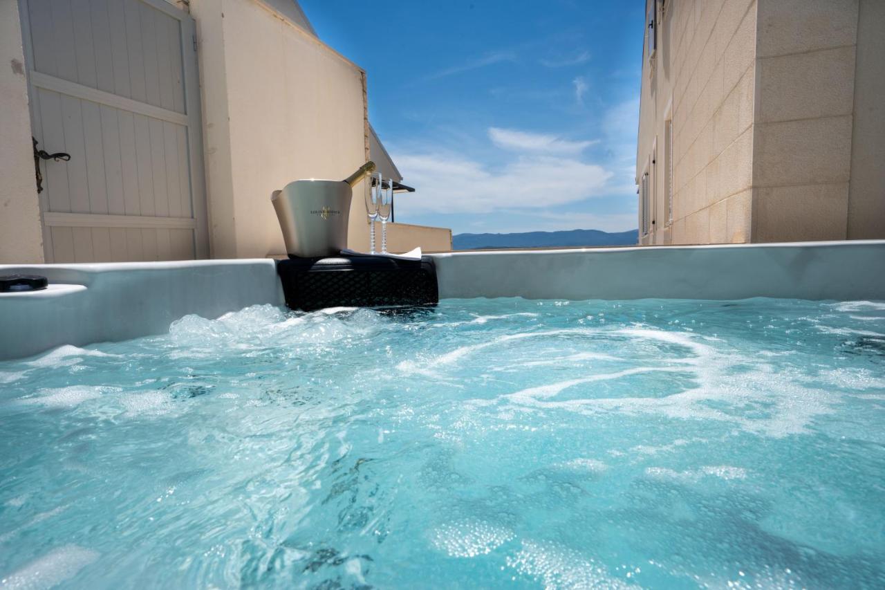 Azzurra Aparthotel