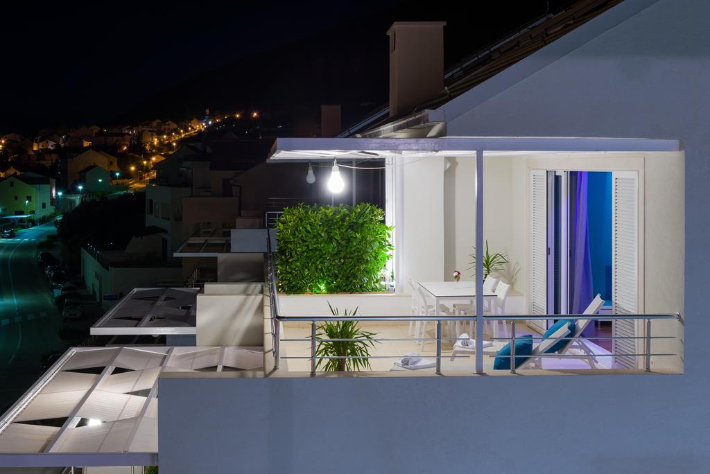 Azzurra Aparthotel