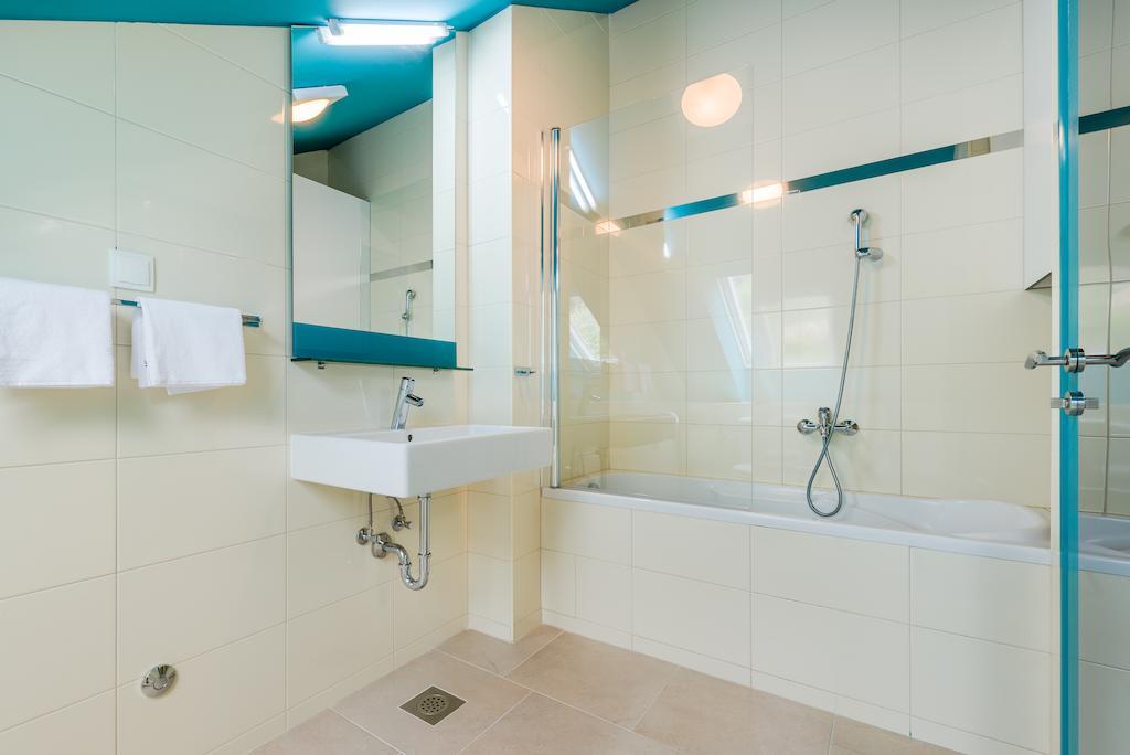 Azzurra Aparthotel