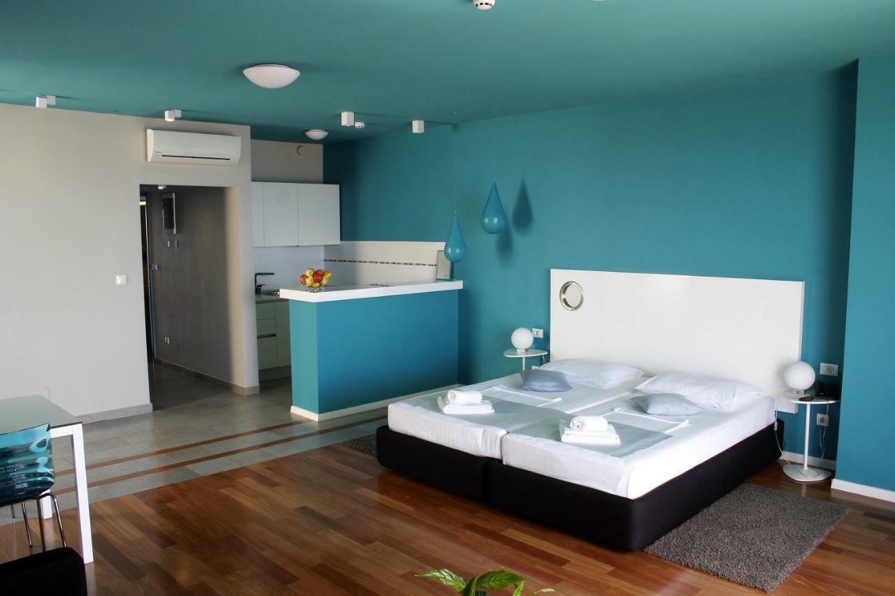 Azzurra Aparthotel 4*